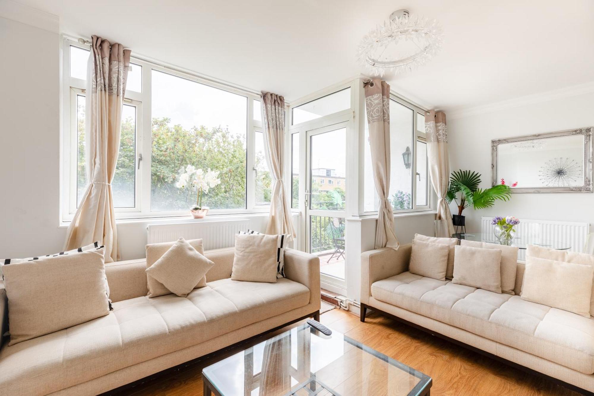 Cosy 3 Bed Flat Ideal For Trips To London Eksteriør billede